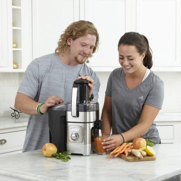 Cuisinart CJE-1000FR 1000-Watt 5-Speed Juicer/Juice Extractor (Renewed) Bundle with 2 YR CPS Enhanced Protection Pack