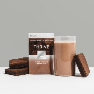 Le-Vel Thrive 2.0 Premium Fudge Brownie Protein Shake for Men & Women | Fudge Brownie Protein Powder Mix Fills Nutritional Gaps | Gluten Free High Calorie Protein Shake 16 Packets (Single Serves)